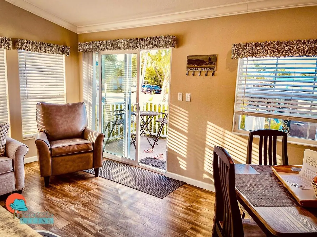 Holiday home Pinecraft Cottage Tiny Home Sarasota United States
